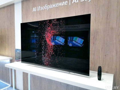 LG OLED E9 presentation Russia.jpg