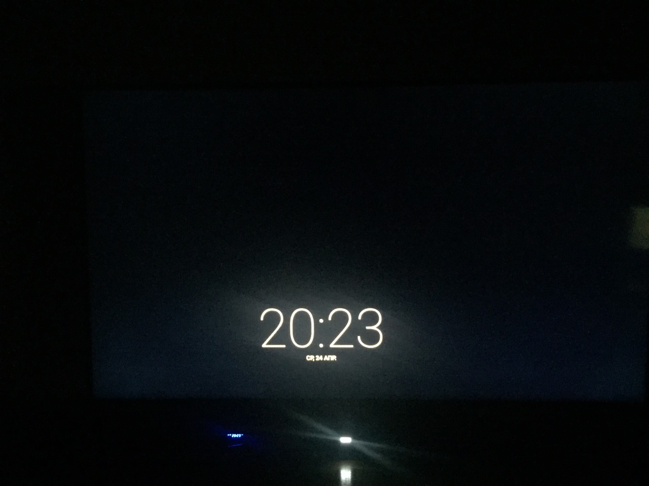 Часы на телевизоре lg. Засвеченный экран на телевизоре. Неравномерность подсветки. Вывести часы на экран телевизора. Как установить часы на телевизоре LG на экране.