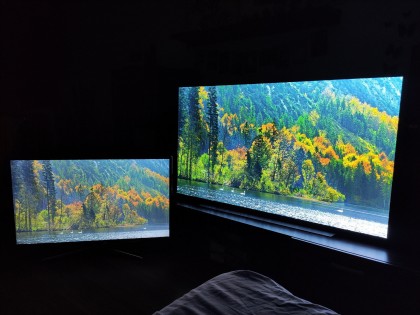 Samsung F6400 vs LG OLED CX 02.jpg