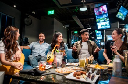 LG_TopGolf_case_friends.jpg (360.79 КБ) Просмотров: 4317 LG_TopGolf_case_friends.jpg