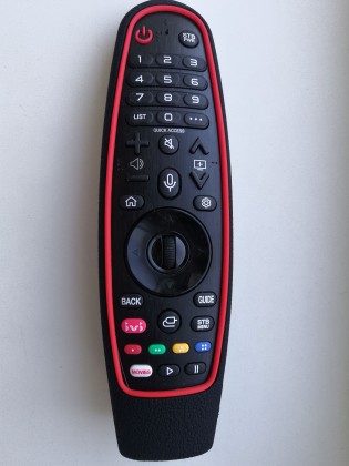 chehol dlya pulta lg magic remote.jpg
