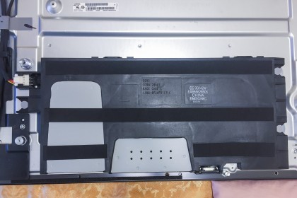 LG OLED 55GX self-disassembling 4.jpg