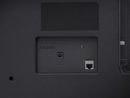 UQ80006LB interfaces bottom.jpg