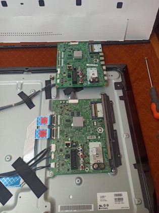 remont-televizora-lg-43-zamena-main-platy.jpg (73.62 КБ) Просмотров: 12241 remont-televizora-lg-43-zamena-main-platy.jpg