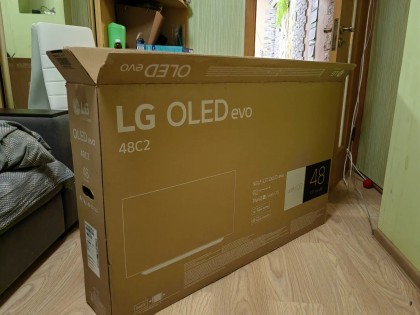 lg-oled-48c2-korobka.jpg