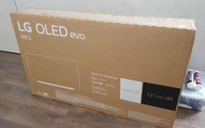 lg-oled-48c2-packaging-upakovka.jpg