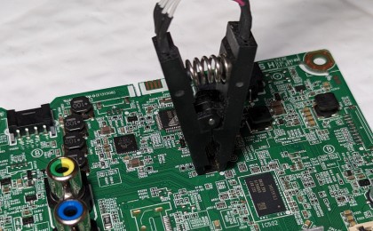 deshevaya-testovaya-klipsya-na-mikroskheme-nvm-eeprom-platy-43lj5500-ua.jpg (166 КБ) Просмотров: 2131 deshevaya-testovaya-klipsya-na-mikroskheme-nvm-eeprom-platy-43lj5500-ua.jpg