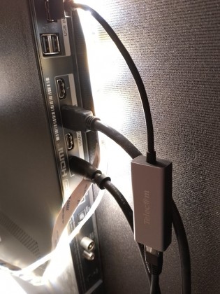 usb-3-0-adapter-telecom-tu312m-i-televizor-lg-oled65c2rla.jpg