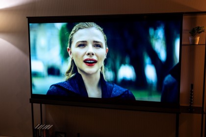 lg-signature-oled-t-pri-ispolzovanii-v-kachestve-obychnogo-televizora-ustupaet-po-yarkosti-luchshim-obychnym-oled-televizoram-lg.jpg (278.15 КБ) Просмотров: 2023 lg-signature-oled-t-pri-ispolzovanii-v-kachestve-obychnogo-televizora-ustupaet-po-yarkosti-luchshim-obychnym-oled-televizoram-lg.jpg