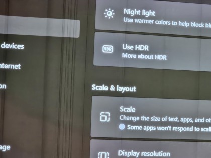 vertikalnye-linii-na-tv-lg-old-g4-02.jpg