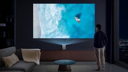lg-cinebeam-s-pu615u-kompaktnyj-4k-ultrakorotkofokusnyj-proektor-2.jpg