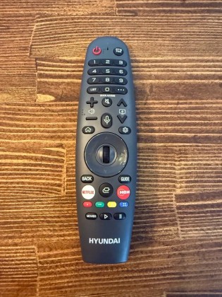 obzor-55-dyujmovogo-televizora-hyundai-h-led55bu7100-s-webos-05.jpg