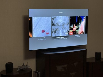 lg-65g4-2-two-homepod.jpeg