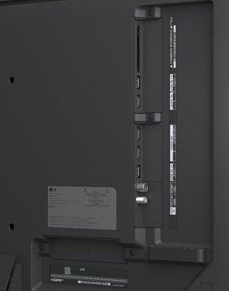 LG 43QNED86 2025 interfaces back.jpg