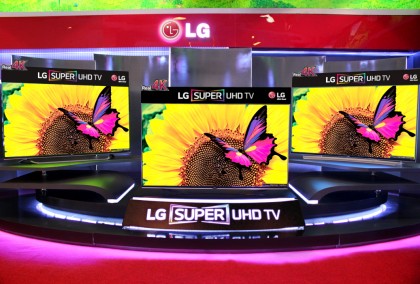 LG-Super-UHD-TV_2016.jpg
