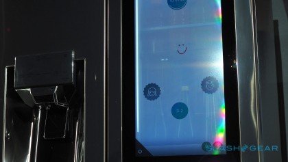 LG_Smart_Fridge_webOS_CES_5.jpg