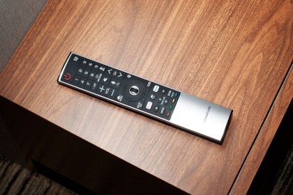 lg-signature-oled-tv-w-007.jpg