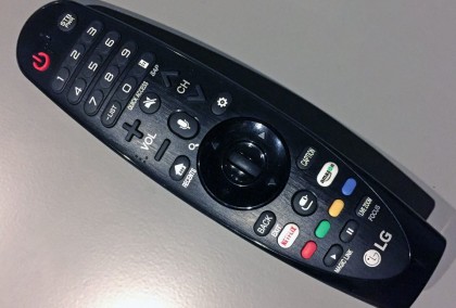 LG-65C7-Remote-960x650[1].jpg