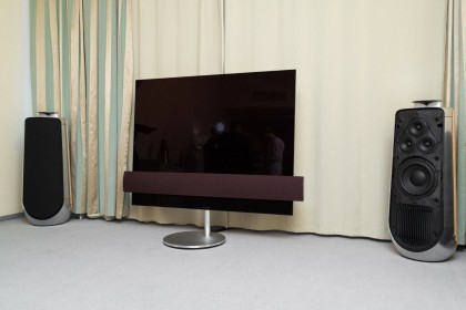 Bang and Olufsen BeoVision Eclipse.jpg