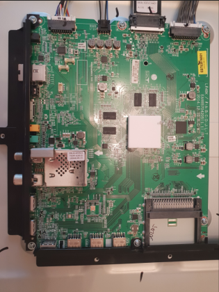 55UB828V main board.png