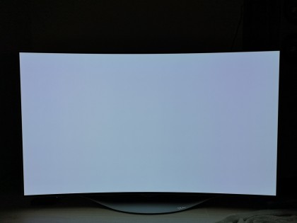 Zalivki tryokhletnego OLED LG white.jpg