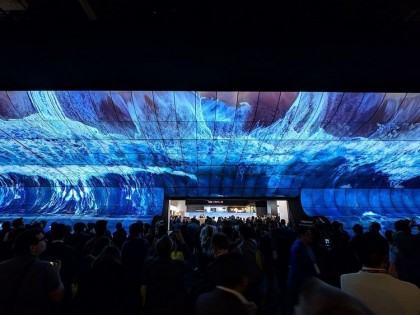LG OLED TV Waterfall CES 2019 1.jpg
